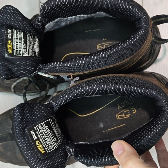 Keen Men's Utility High Top Leather Steel Toe Sneakers Boots Shoes Sz 10.5EE - Picture 8 of 12